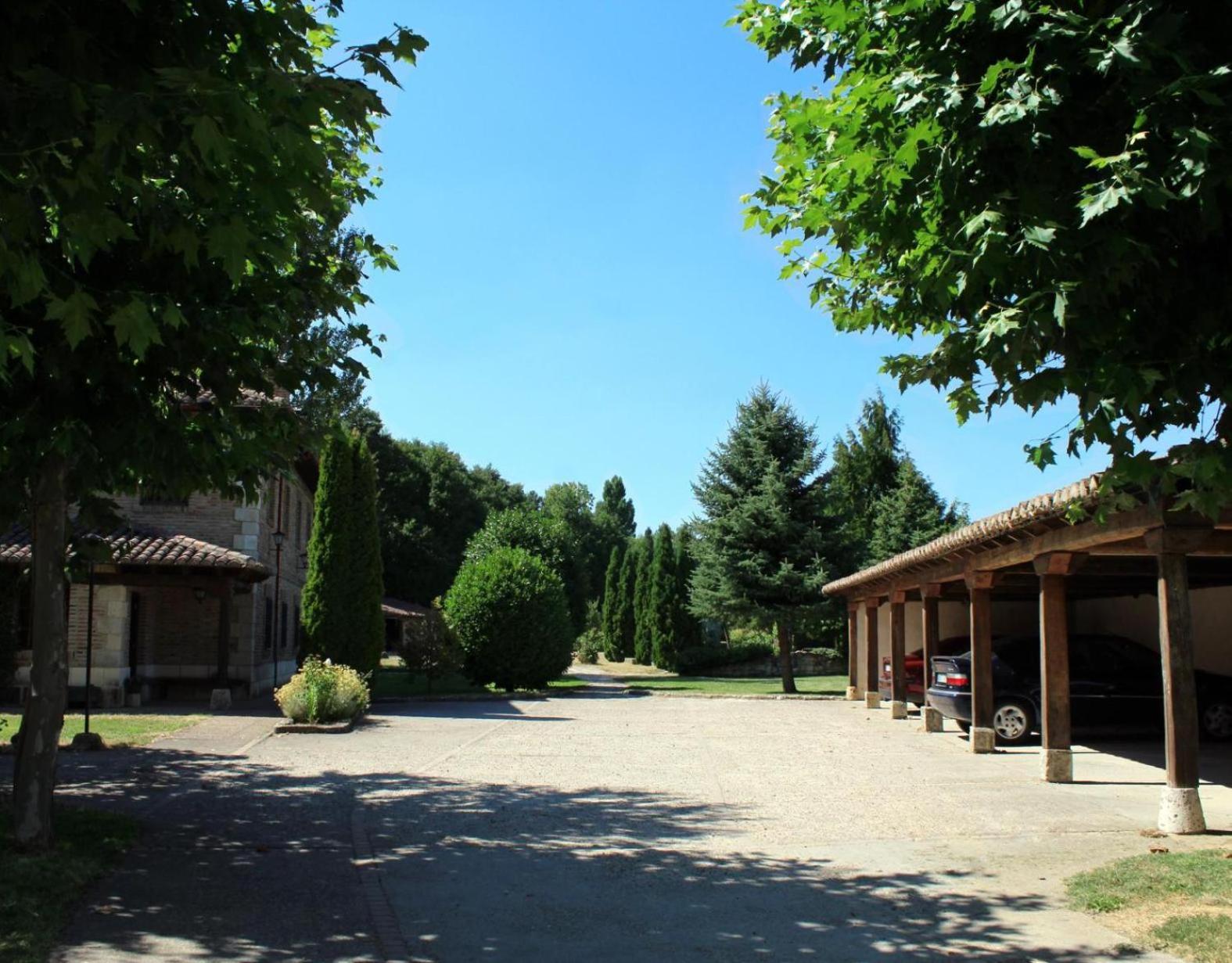 Molino El Sotillo Villa Saldana Exterior photo