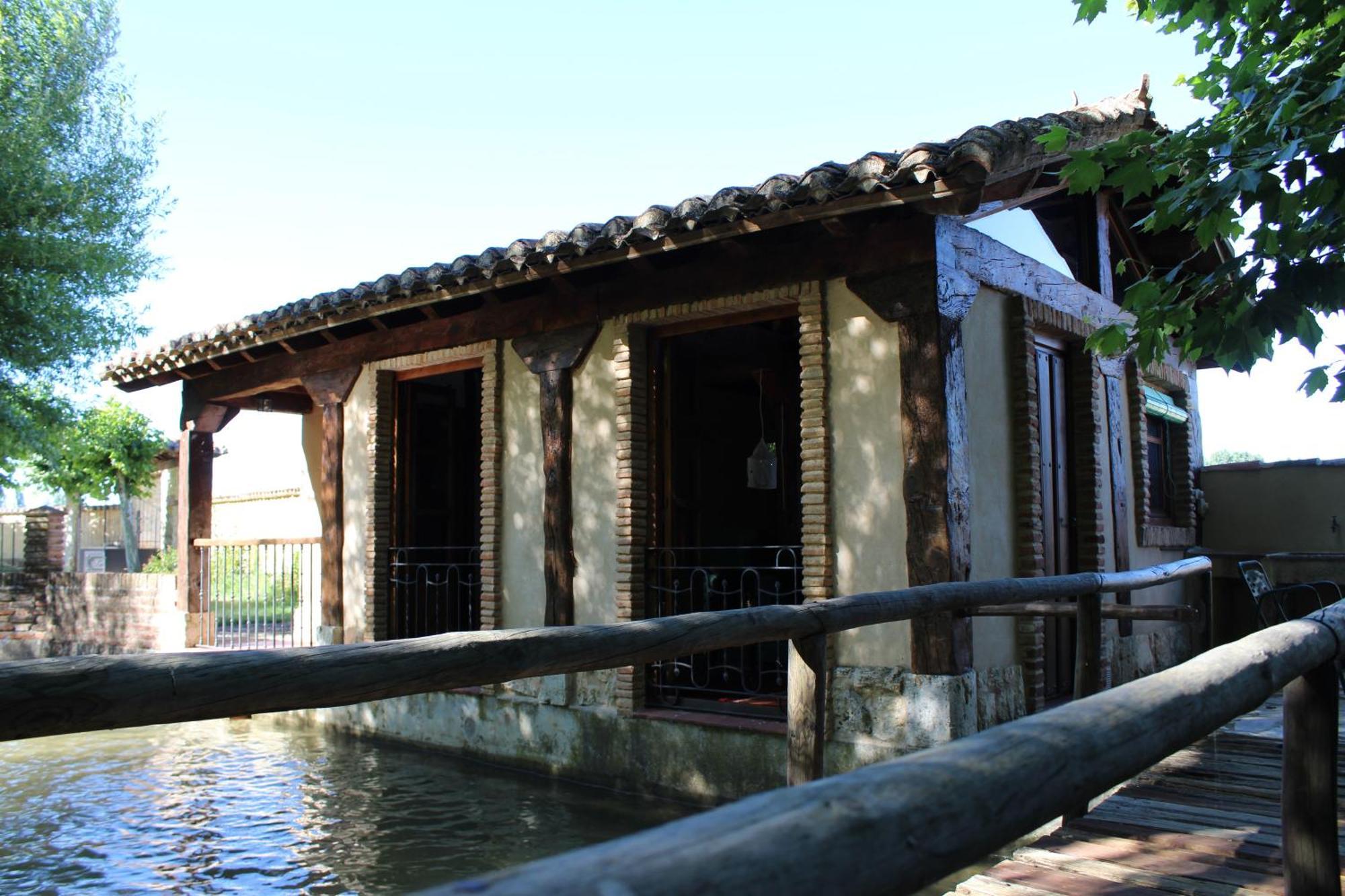 Molino El Sotillo Villa Saldana Exterior photo